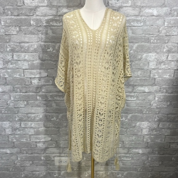 Subuteay Swimsuit Crochet Swim Cover Up - Picture 4 of 7